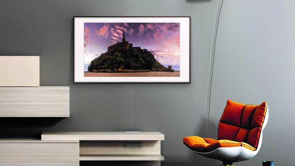 Impresionantul televizor QLED ‘Frame’ de la Samsung are reduceri de pana la 1,402 dolari