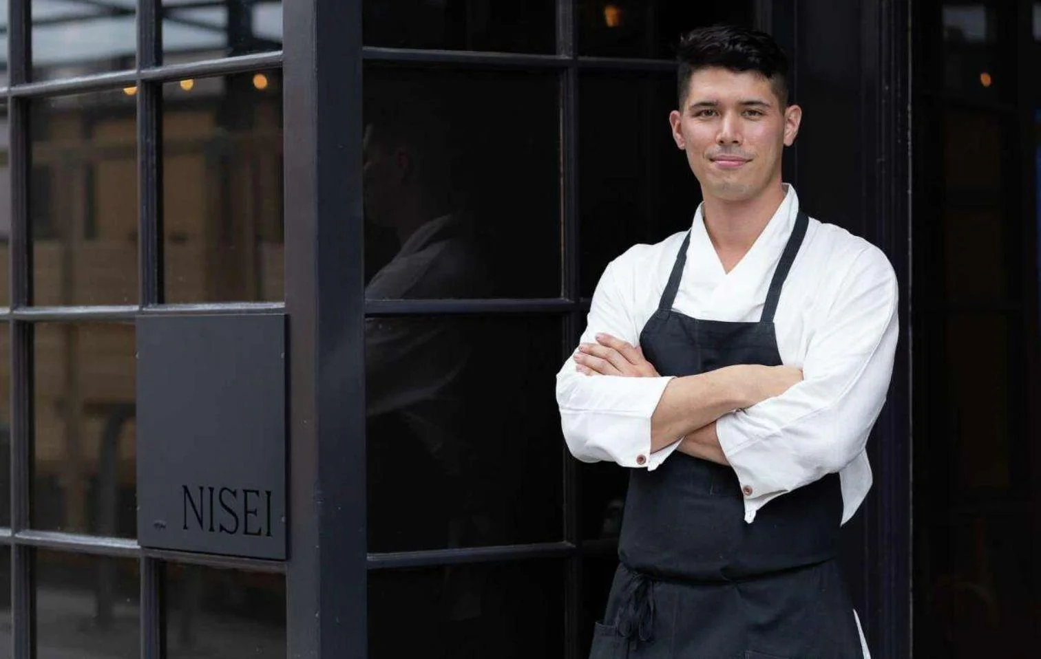 Verificarea situatiei cu Chef David Yoshimura de la Nisei, restaurant cu o stea Michelin